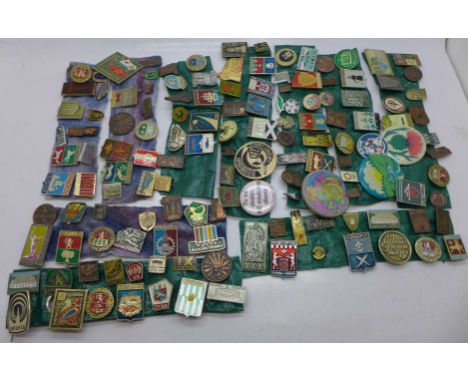 Russian enamel pin badges 