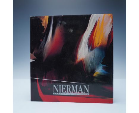 This art book titled Genesis de un Sueño showcases the works of Leonardo Nierman, a renowned Mexican artist known for his vib