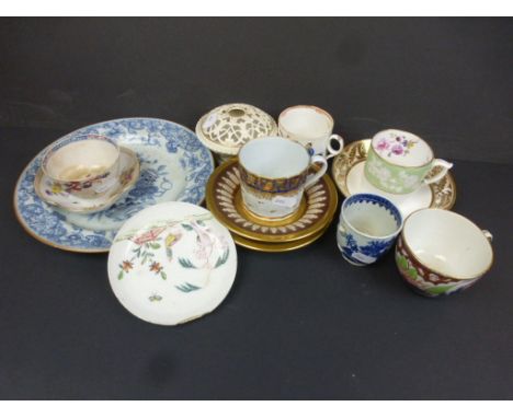 Small collection of vintage ceramics to include Worcester, Chinese, Meissen etc