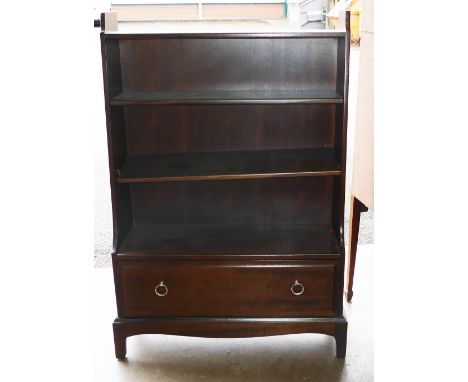 Free Standing 2 shelf Mahogany Bookcase: 