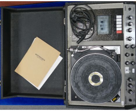 Keytronics Duette Branded Mobile Hifi / Record Player:  