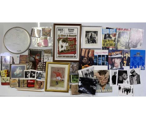 Collection of memorabilia to include: Icicle Works signed drum skin, many Ian McNab signed items, IAn McCulloch signed CD. Pr