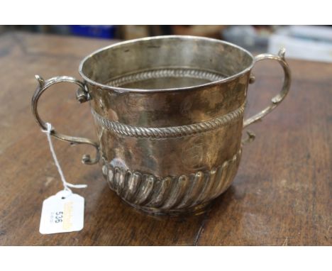 Silver two handled vase/trophy, weight +/- 330 grams