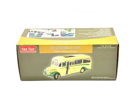 Sun Star model Bedford OB Duple Vista coach, 1:24 scale. boxed.