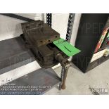 Machine vise