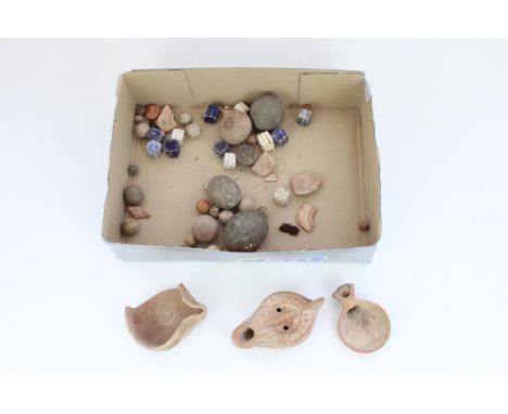 Selection of misc. ground finds to incl. terracotta oil lamp, slingshot pebbles, mosaic tile pieces, pottery shards etc. 