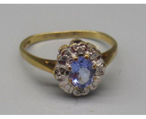 9ct yellow gold diamond and aquamarine cluster ring, stamped 375, size L1/2 (A/F) 