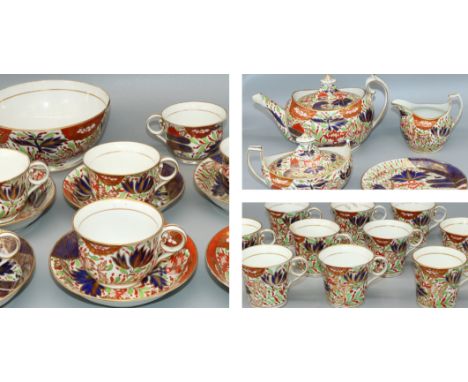 Dom Joly Collection - Early C19th Chamberlains Worcester Imari pattern tea service comprising: six trios, five additional cup