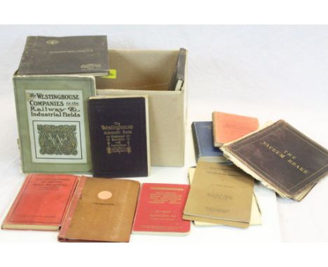 A quantity of vintage railway books and pamphlets.