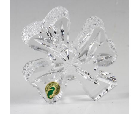 2006 Ryder Cup Waterford Crystal official commemorative shamrock paper weight - played at the K Club Ireland - overall 5" and