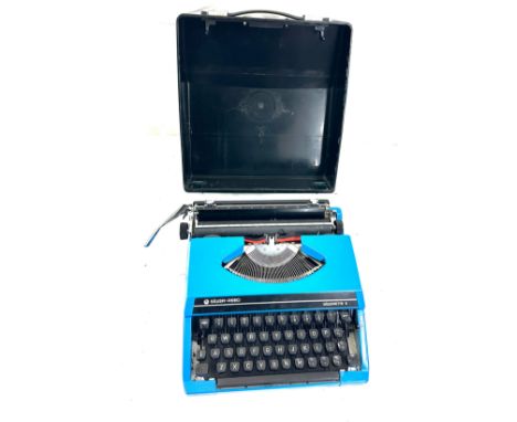 Blue Silver Reed Silverette II Vintage Portable Typewriter 