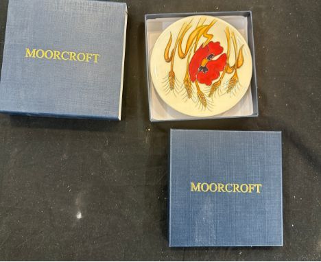 Boxed Moorcroft trinket 