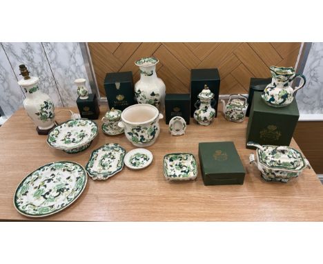 Large selection of Masons pottery some boxed to include a lamp base, vase, cake stand etc 