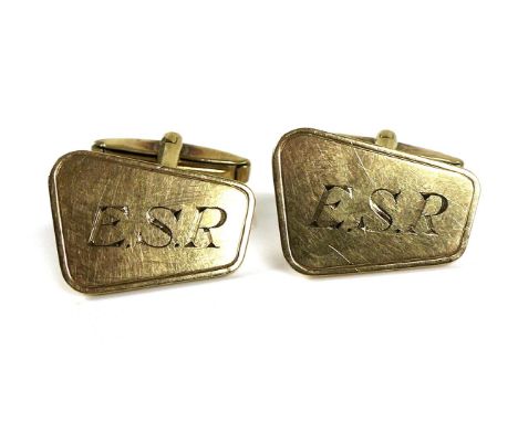 A pair of ERII 9ct gold bullet back cufflinks, with engraved initials 'ESR', and inscribed '28 Mar 1977', with sprung backs, 