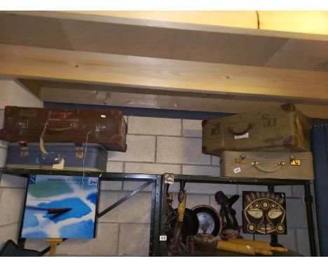 4 vintage suitcases.&nbsp;Collect Only.