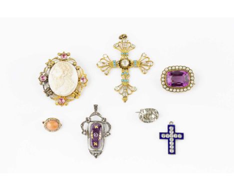 A collection of antique and later jewellery, comprising a shell cameo and gem set panel brooch, circa 1830, the oval shell ca