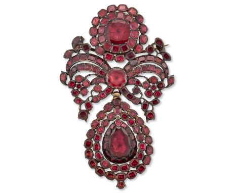 AMENDMENT, PLEASE NOTE THAT THE PENDANT IS SET WITH GARNETS NOT TOPAZ AS INCORRECTLY STATED IN THE CATALOGUEA late 18th centu