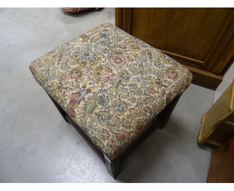 Re Upholstered oak stool