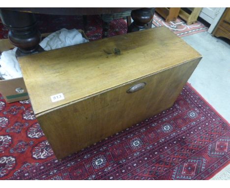 Vintage pine tool box with four internal drawers