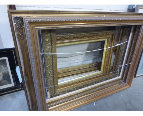 Quantity of  vintage picture frames to include gilt.