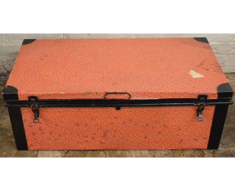 Old metal trunk 90cm by 48cm by 33cm
