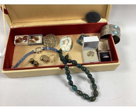 An Assortment of Vintage and Later Jewellery, to include hardstone beaded necklace of graduated style, Arts &amp; Crafts styl