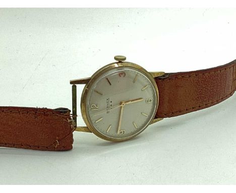 Bernex; A 9ct Gold Cased Gent's Wristwatch, the signed dial with line markers and centre seconds, the movement stamped "Berne