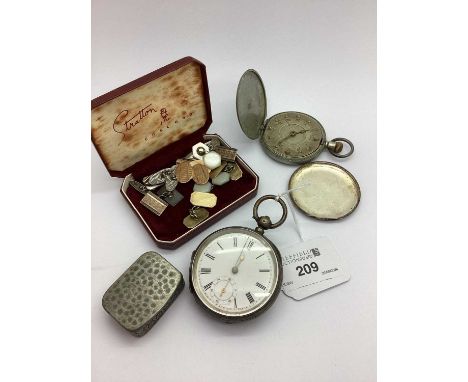 An Openface Pocket Watch, the white enamel dial with black Roman numerals and seconds subsidiary dial, the movement numbered 
