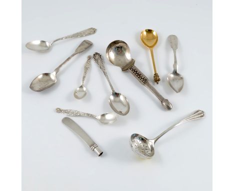 A collection of flatware, to include a hallmarked silver sifting spoon, a hallmarked silver dessert spoon, a silver gilt comm