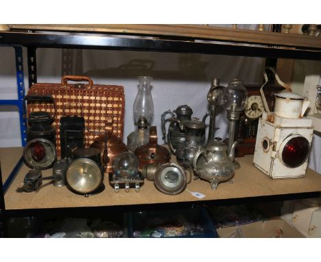 British Rail lamp, cycle lamp, various other lamps, two vintage oil cans, mantel clock, oil lamp, samovar, copper kettles, pi