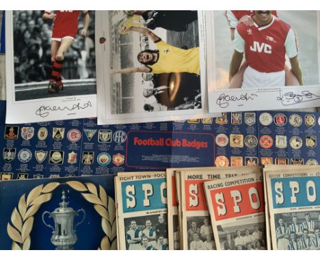 Football Memorabilia Box: Includes Arsenal Ltd edition prints signed by Rix and Sansom plus other signed photos, Esso complet