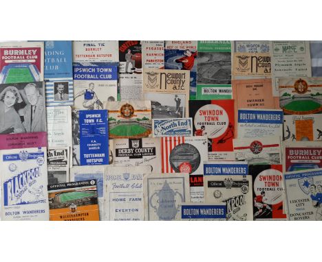 1950s Football Programmes: Includes 47/48 Colchester United v Bradford Park Ave, 50/51 Blackpool v Newcastle, 51/52 Plymouth 