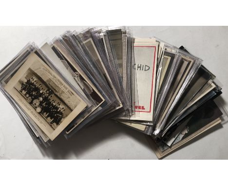 EARLY ENTERTAINMENT STARS POSTCARDS. Approx 80+ early 20th century postcards depicting stage stars, some signed, most stored 