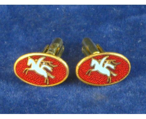 PARACHUTE REGIMENT ENAMEL CUFF LINKS.  A pair of enamelled gents cuff links for the Parachute Regiment, probably a regimental