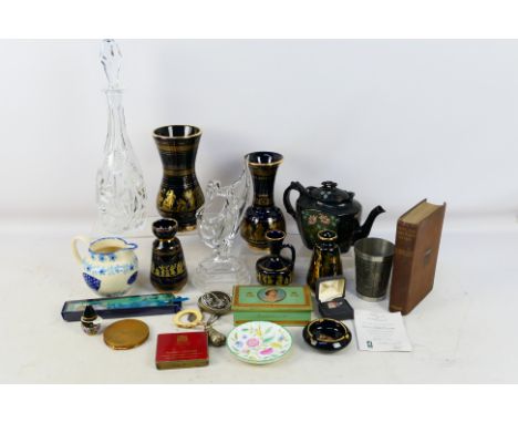 Lot to include a small quantity of ceramics and glassware, vintage powder compact, silver medal / fob and other. [W]