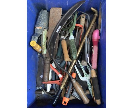A mixed box of gardening tools, mostly small forks, scythe etc 
