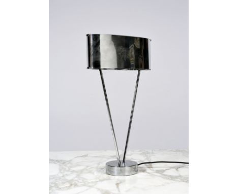 MODERN LAMP in chromed metal with double rods and polished metal lampshadeHeight : 60 cmShade : 34 x 10 cm