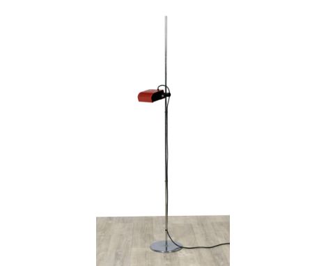 FONTANA ARTE, CIRCA 1970 Floor lamp model D881 with tubular shaft in chromed metal and sliding reflector in red lacquered met