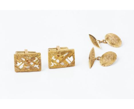 TWO PAIRS OF YELLOW PRECIOUS METAL CUFFLINKS, the first with pierced and textured rectangular panels of abstract design, on h
