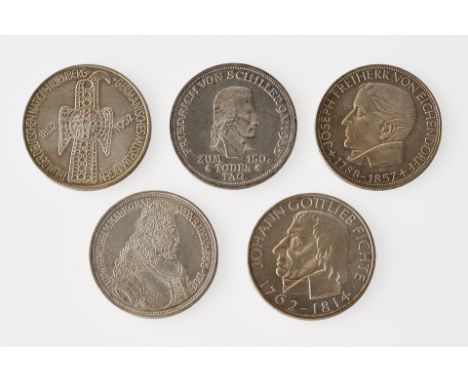 5 x 5 DM Gedenkmünzen, Top 5: Germanisches Museum 1952, vz.  Markgraf v. Baden 1955, ss-vz. Friedrich v. Schiller 1955,  ss-v