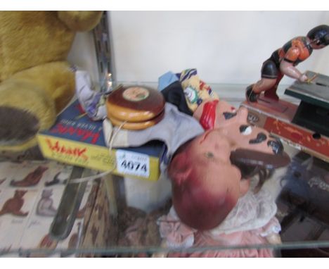 Boxed Hank and Silver King lead figures a/f, Hank Puppet, another puppet and yo-yo
