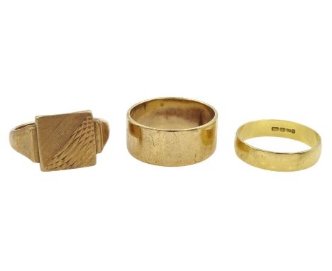 18ct gold wedding band and two 9ct gold rings, all hallmarkedCondition Report:9ct approx 8.6gm, sizes M, 18ct approx 1.9gm, s