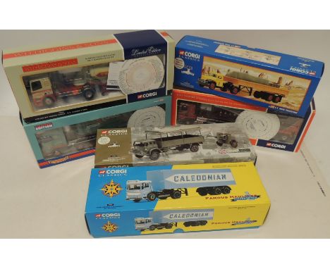 CORGI - Classics 21302 Road Services (Caledonian) AEC Box Trailer, limited edition, boxed; 69902 British Army Bedford MK High