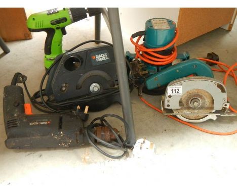 A mixed lot of good tools including router, Black &amp; Decker, saws etc.,