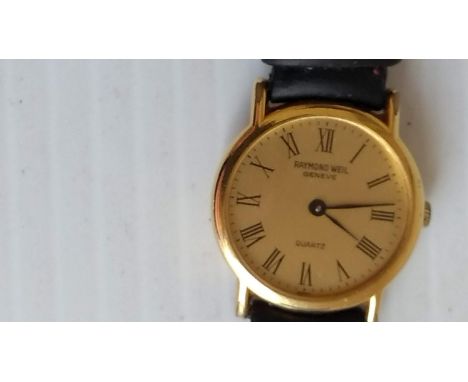 A vintage Raymond Weil Geneve Quartz 18K gold electroplated ladies wristwatch with original strap, model 5758, Roman numerals