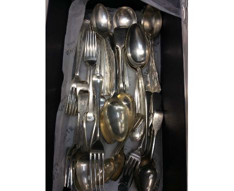 Mappin &amp; Webb silver plated cutlery, other flatware, three silver teaspoons and silver cake fork 