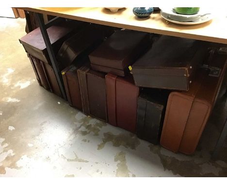 Group of 11 Vintage cases 