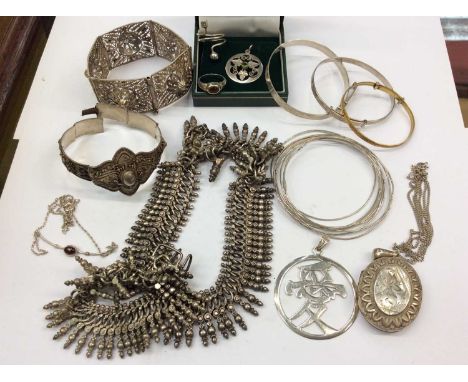 Group silver and white metal jewellery including Eastern white metal necklace and matching bracelet, various bangles, gold pl