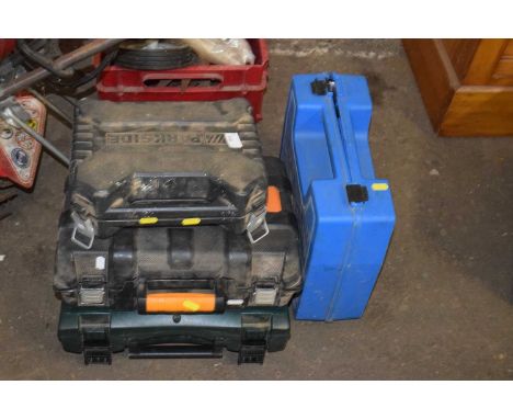 Mixed Lot: Various electric tools to include two cordless drills, sander, Bosch router and a glue gun (5)