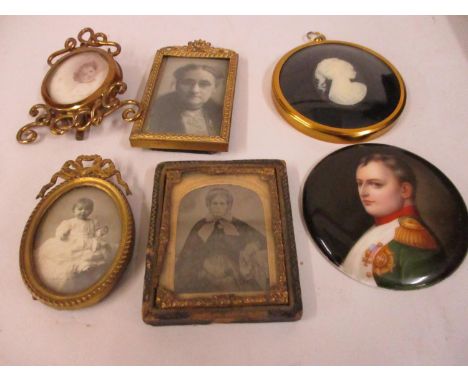Quantity of small photograph frames together with a circular porcelain plaque painted and printed with a portrait of Napoleon